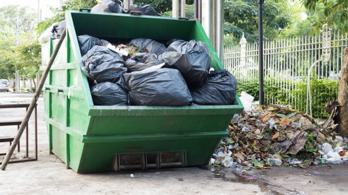 Residential and commercial waste removal options in Southgate